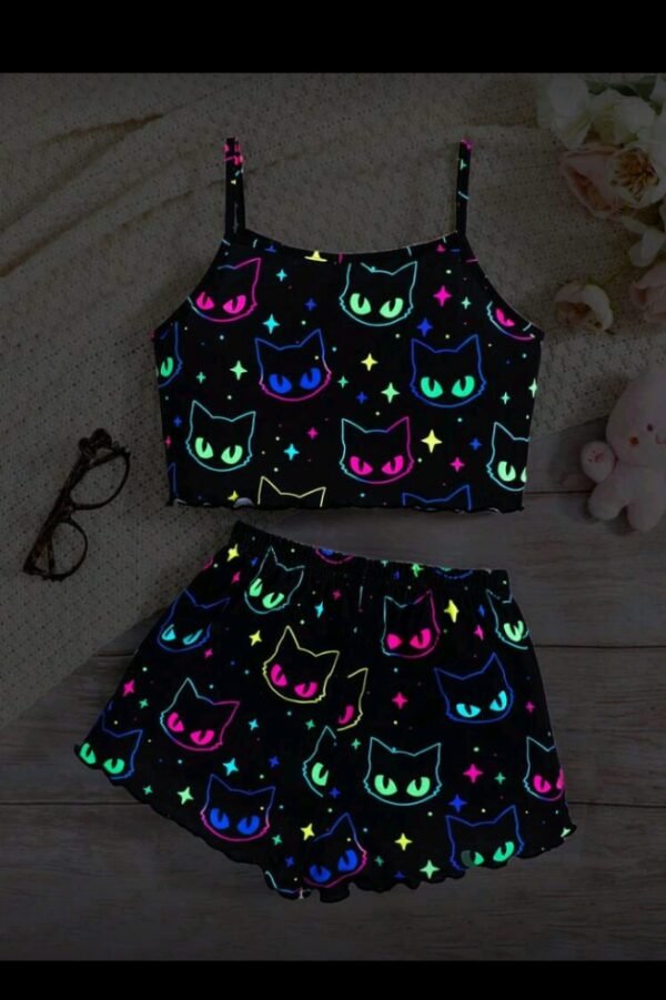 طقم بناتي منزلي