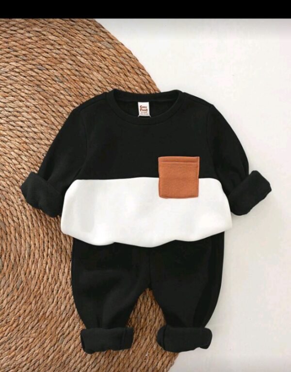 بيجامة اطفال