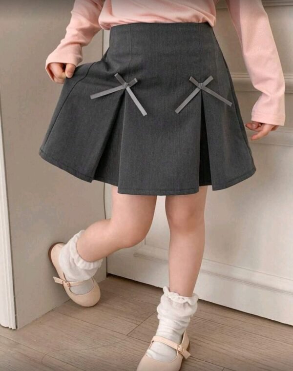 تنورة بناتي