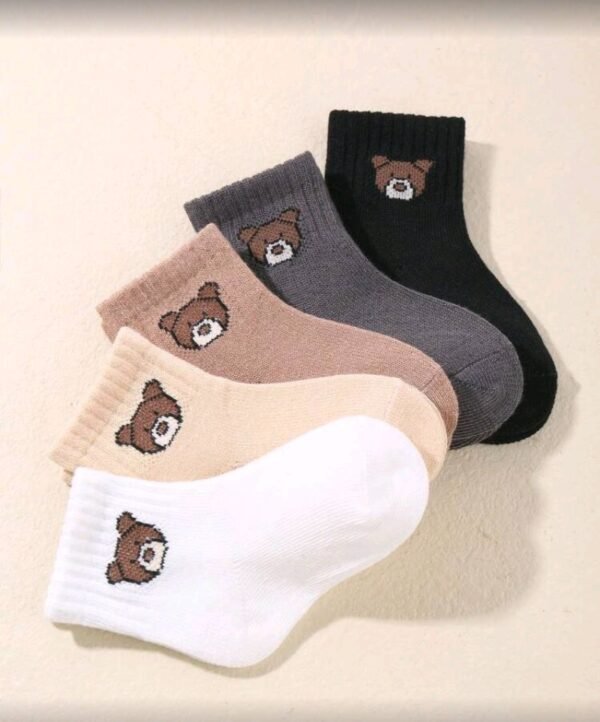 جرابات اطفال