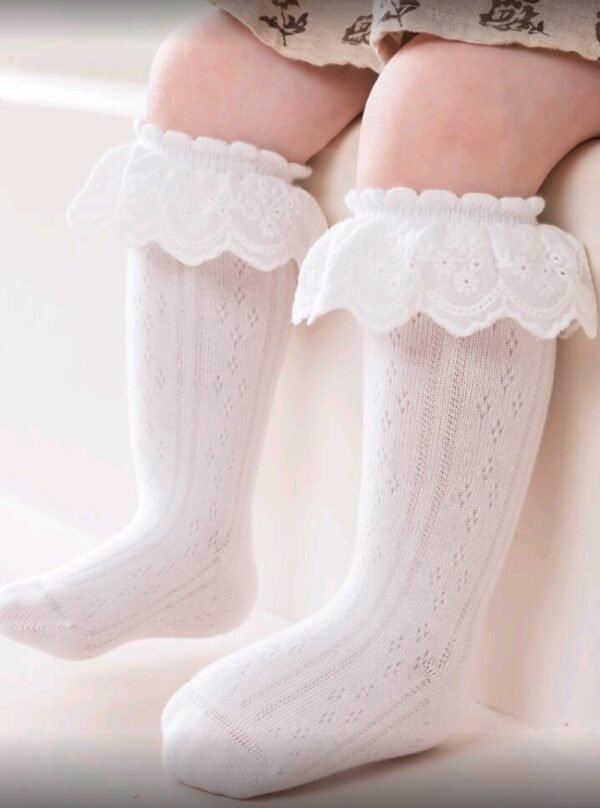 جوارب اطفال