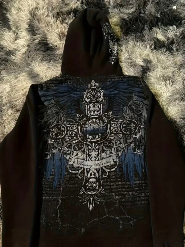 كنزة بغطاء للراس