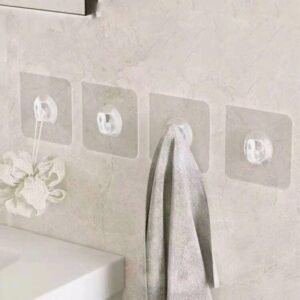 خطافات بلاستيكية