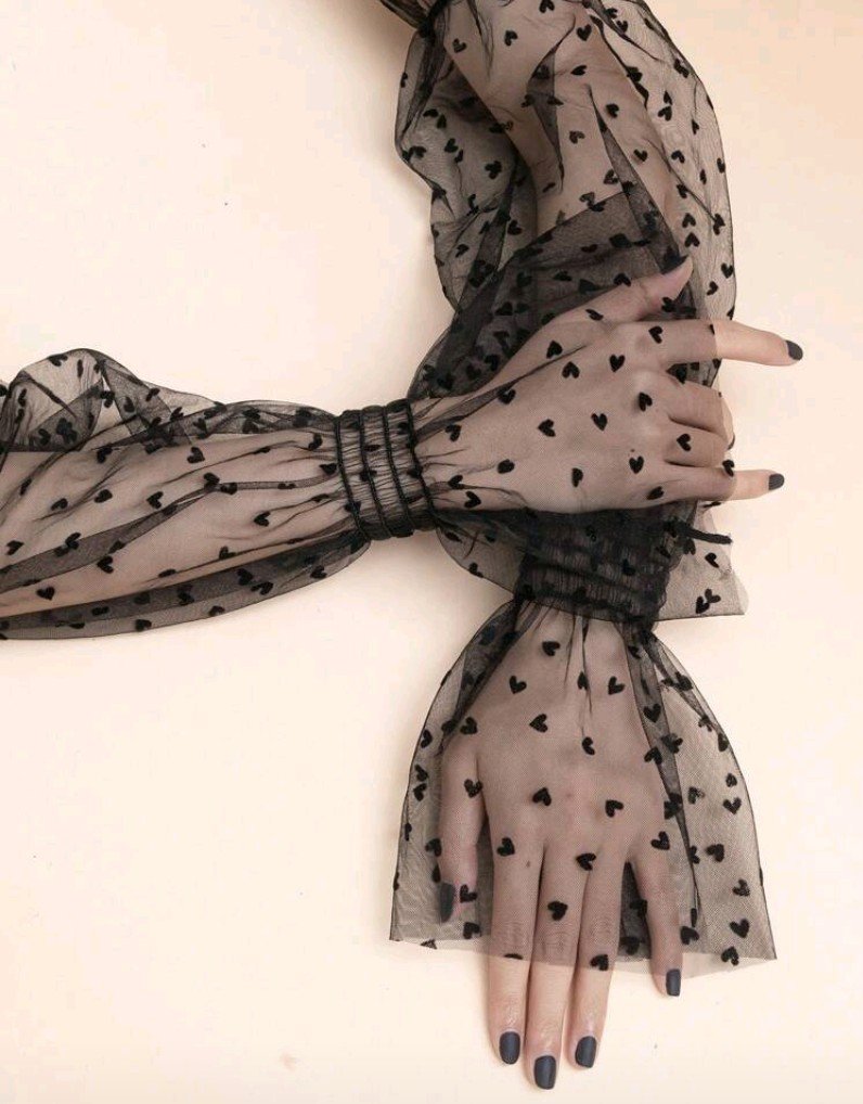 قفازات النساء