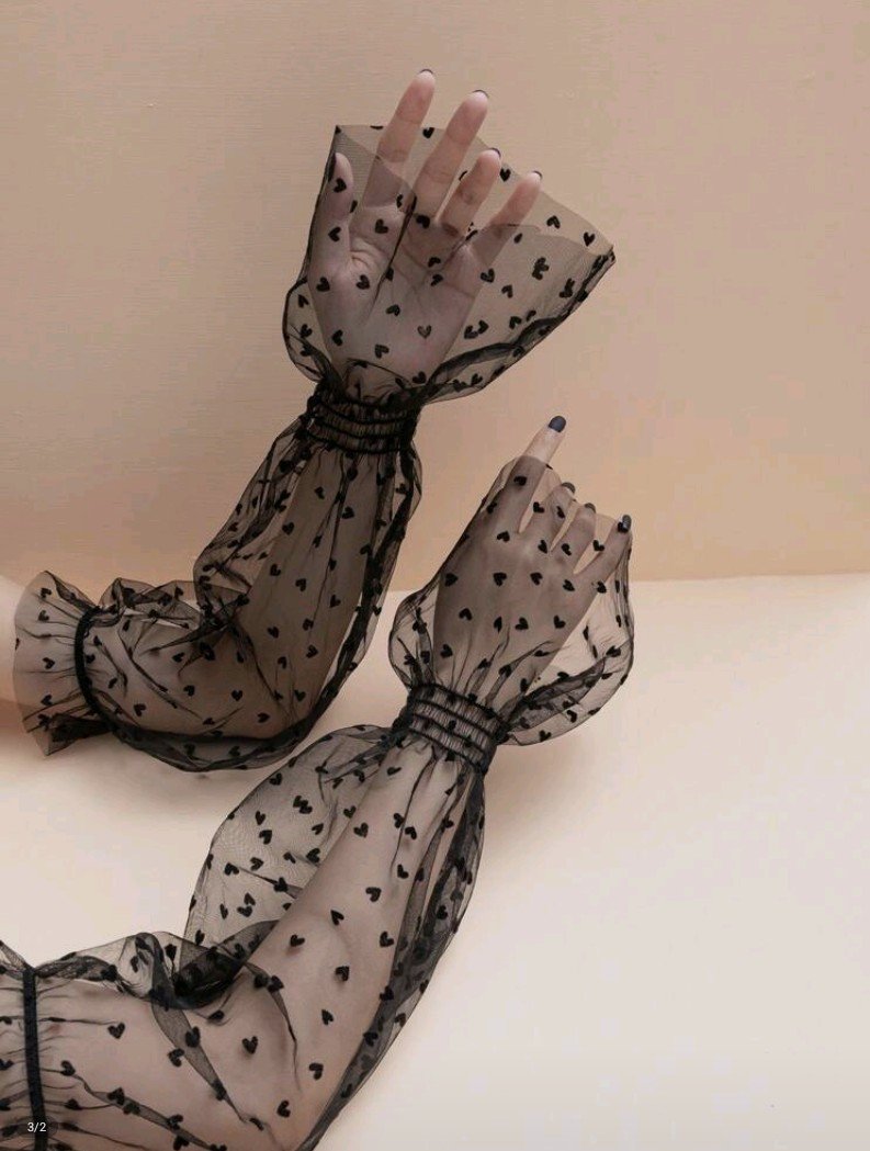 قفازات النساء