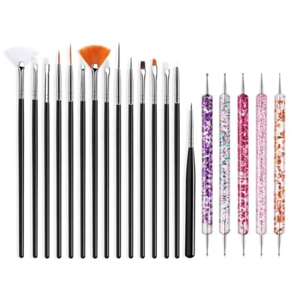 مجموعة فرشاة اظافر