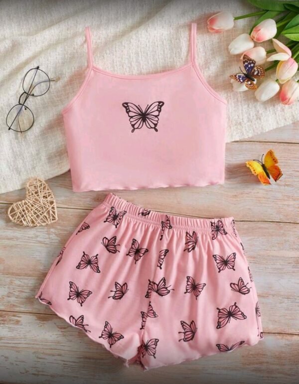 ملابس منزليه