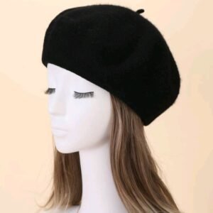 قبعة نسائية