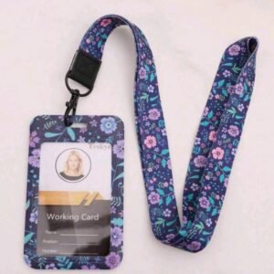 حامل بطاقة هويه