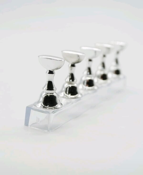 حامل تدرب تصميم اظافر