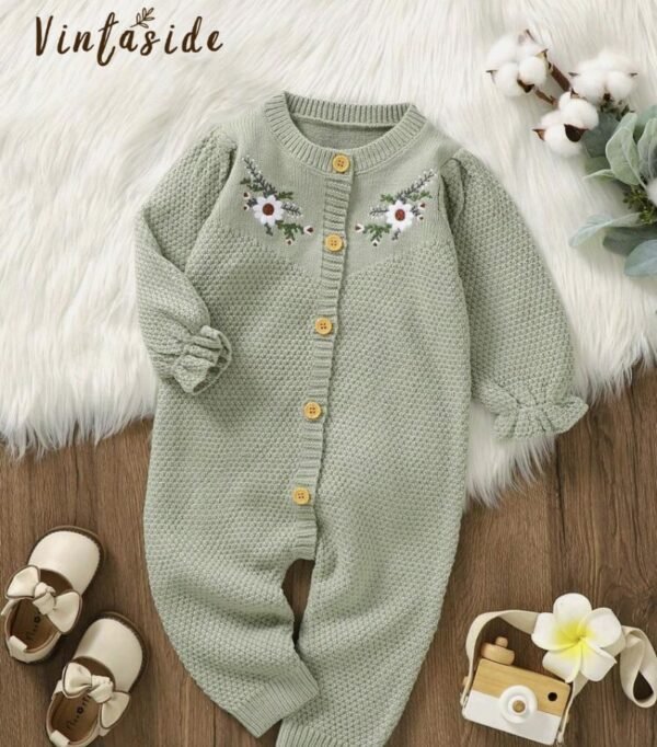 ملابس اطفال