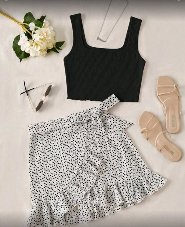 تنورة وشباح