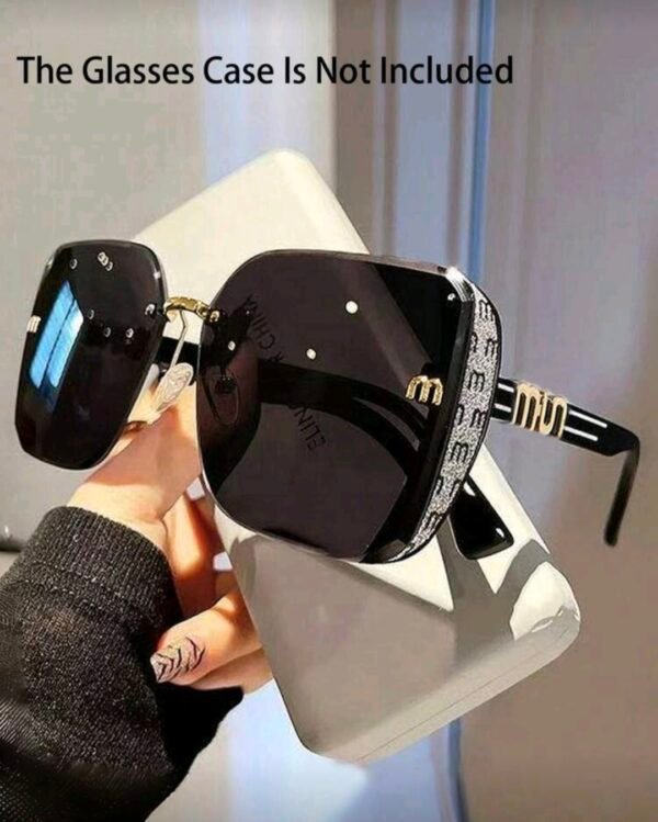 نظارة ستاتي