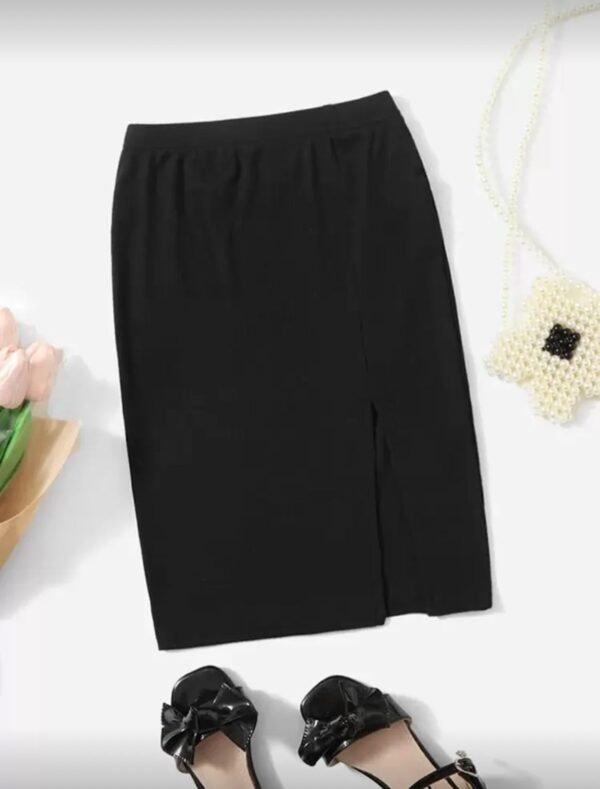 تنورة بناتي