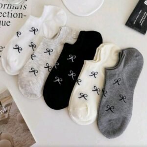 جوارب نسائيه