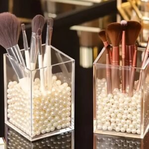 منظم فرش المكياج