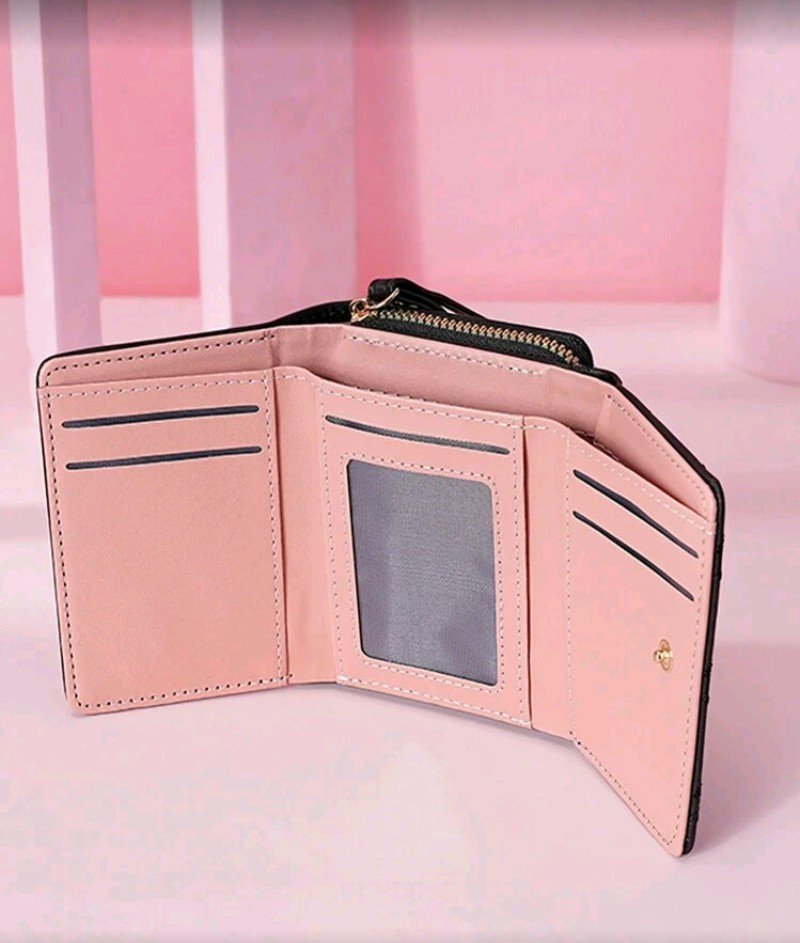 محفظة نسائية