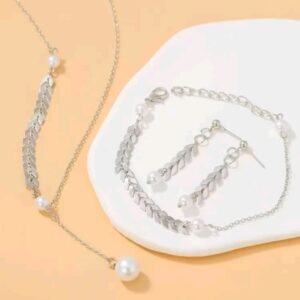 مجموعة مجوهرات