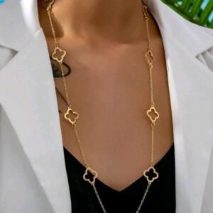 قلادة نسائية