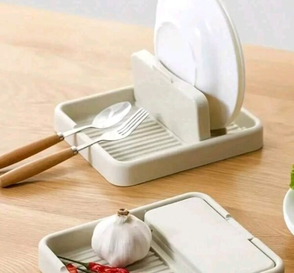 رف مستلزمات