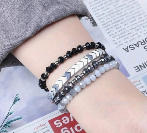 سوار كريستالي