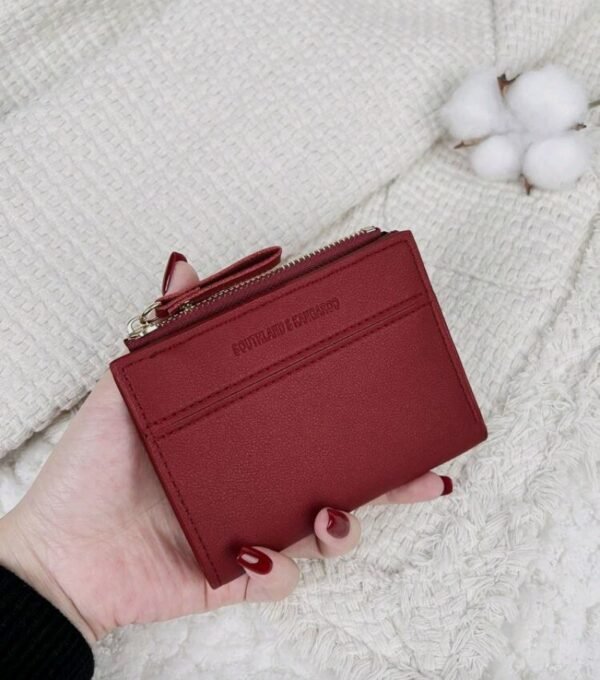 محفظة نسائية