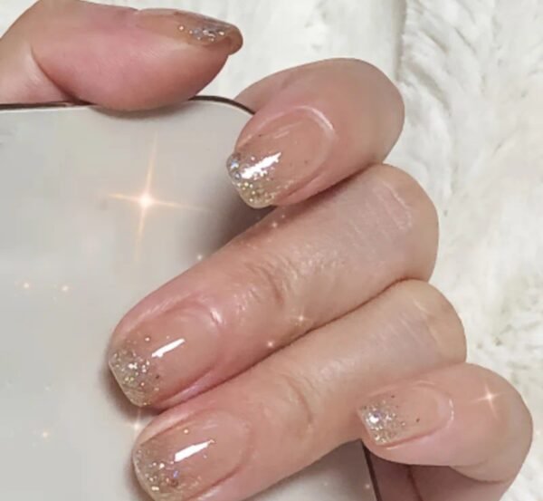 اظافر صناعية