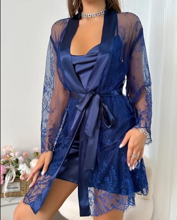 قميص نوم قطعتين