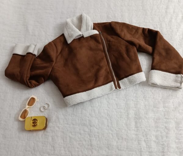 جاكيت نسائي