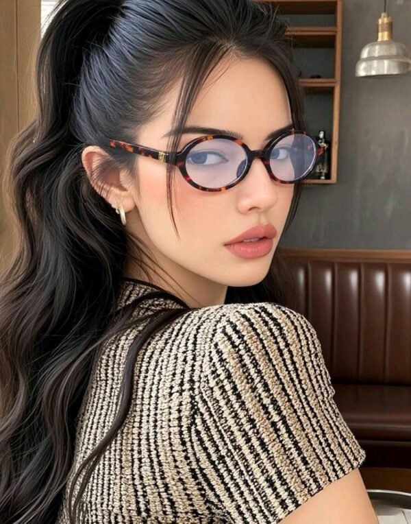 نظارات نسائيه