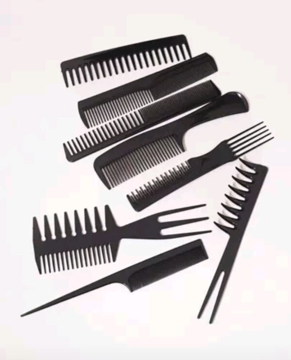 مجموعة من مشط الشعر