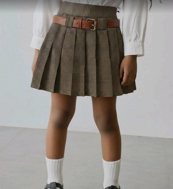 تنورة بناتي