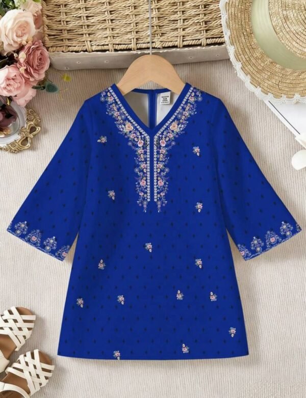 فستان بناتي