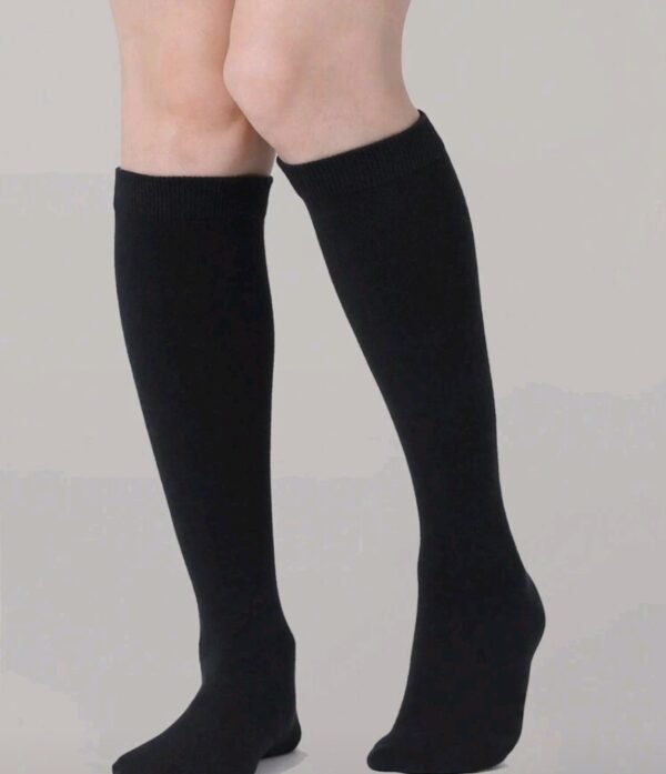 جوارب طويله