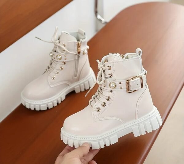 احذية اطفال