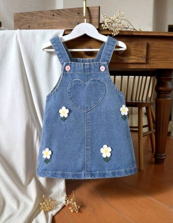 فستان بناتي