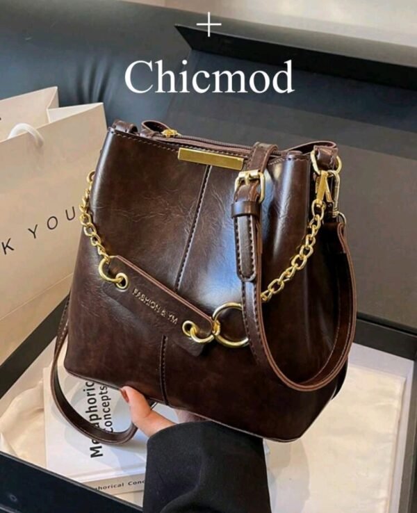 حقيبة ستاتي