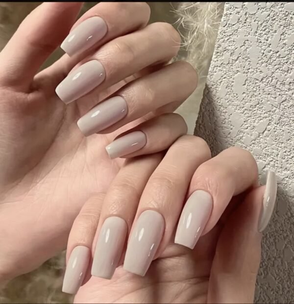 جل اظافر